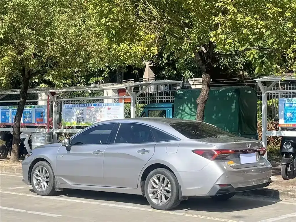 Toyota Avalon 2021 из CN, фото 6