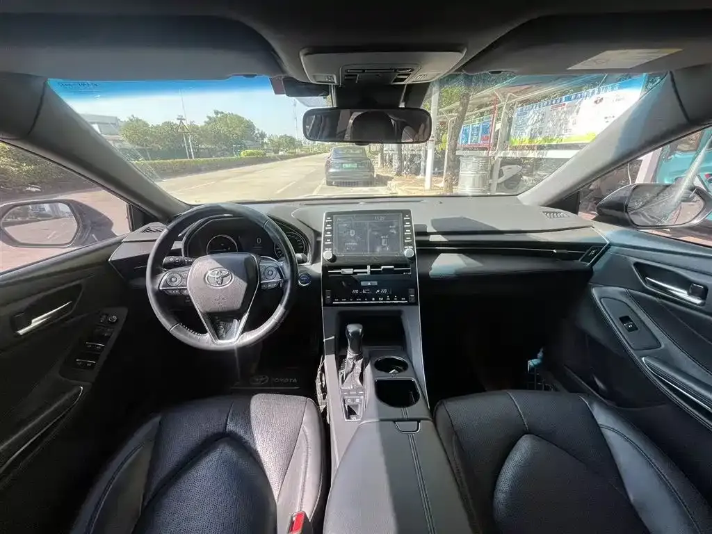 Toyota Avalon 2021 из CN, фото 4