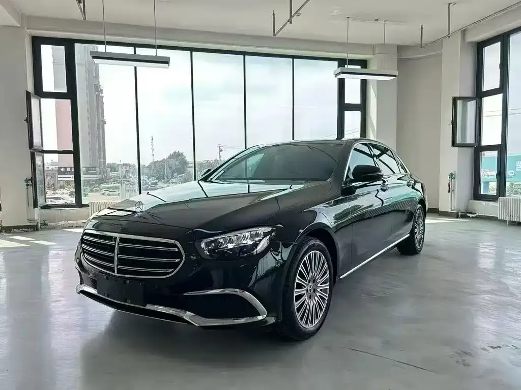 Mercedes-Benz E-Class 2023 из CN, фото 2