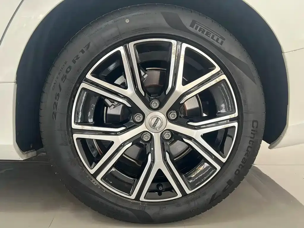 Volvo S60 2023 из CN, фото 10