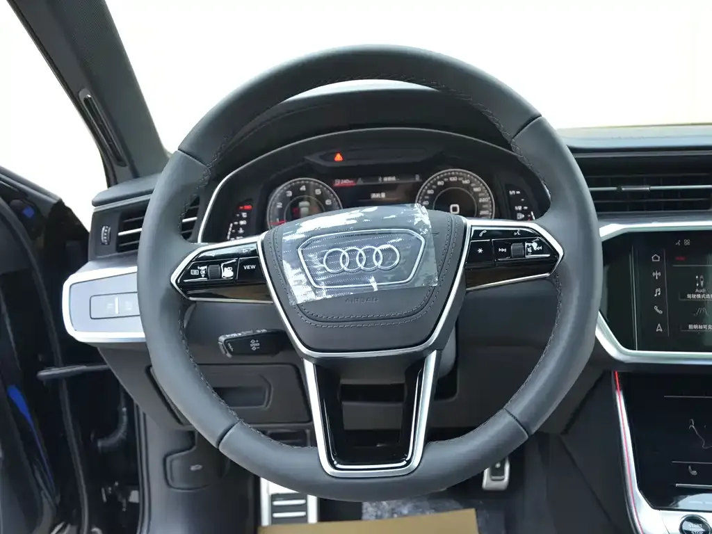 Audi A6L 2025 из CN, фото 5