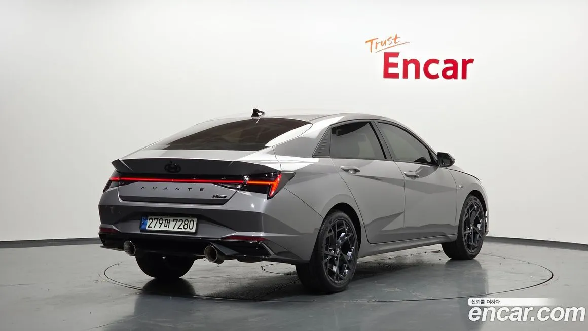 Hyundai AVANTE 2022 из KR, фото 2