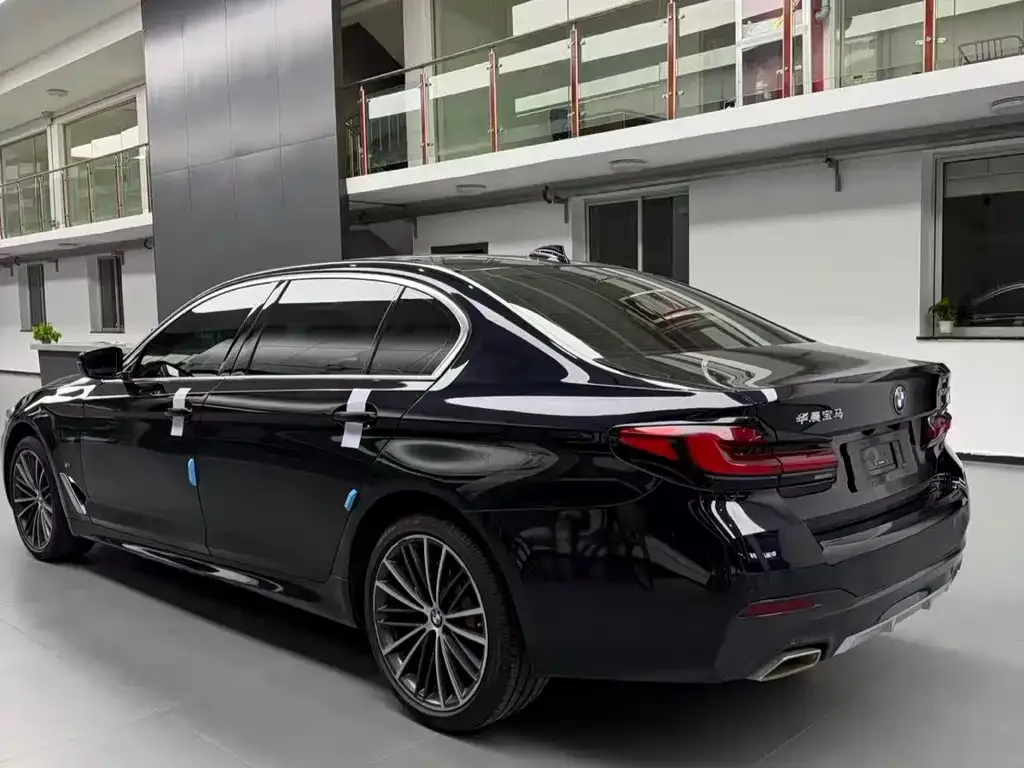 BMW 5 Series 2024 из CN, фото 7