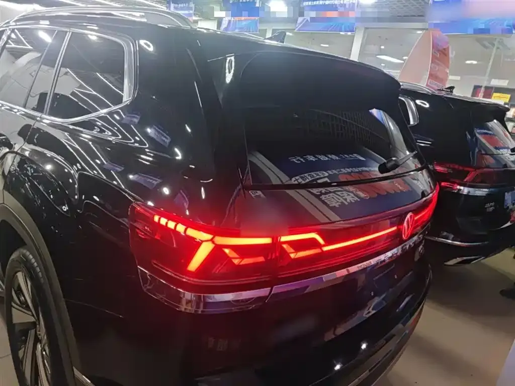 Volkswagen Teramont 2024 из CN, фото 6