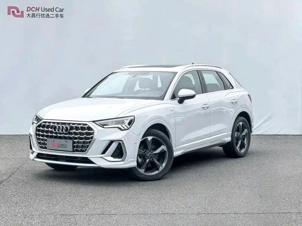 Audi Q3 2024 из CN, фото 1