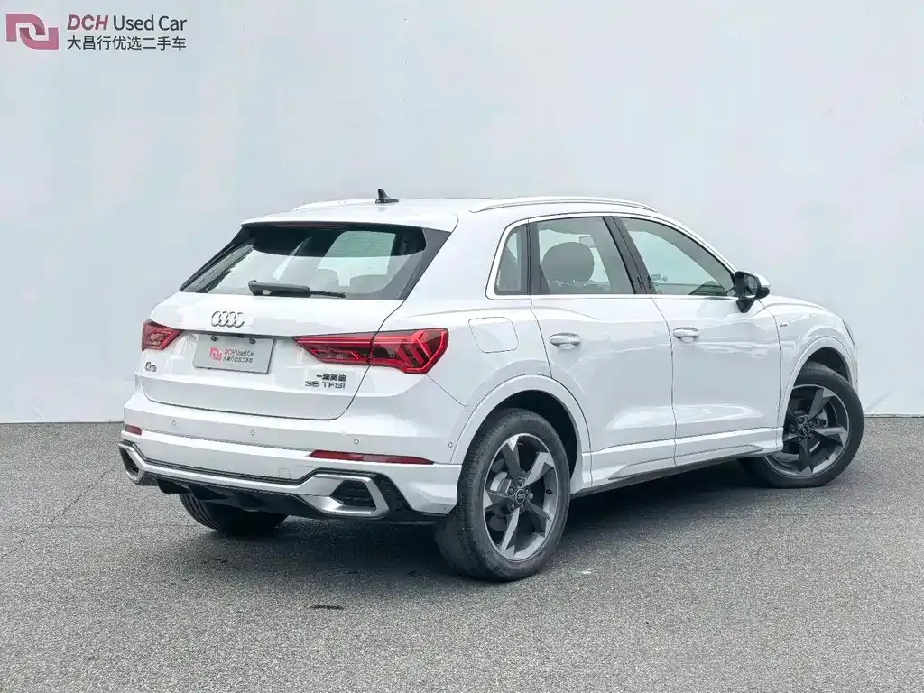Audi Q3 2024 из CN, фото 4