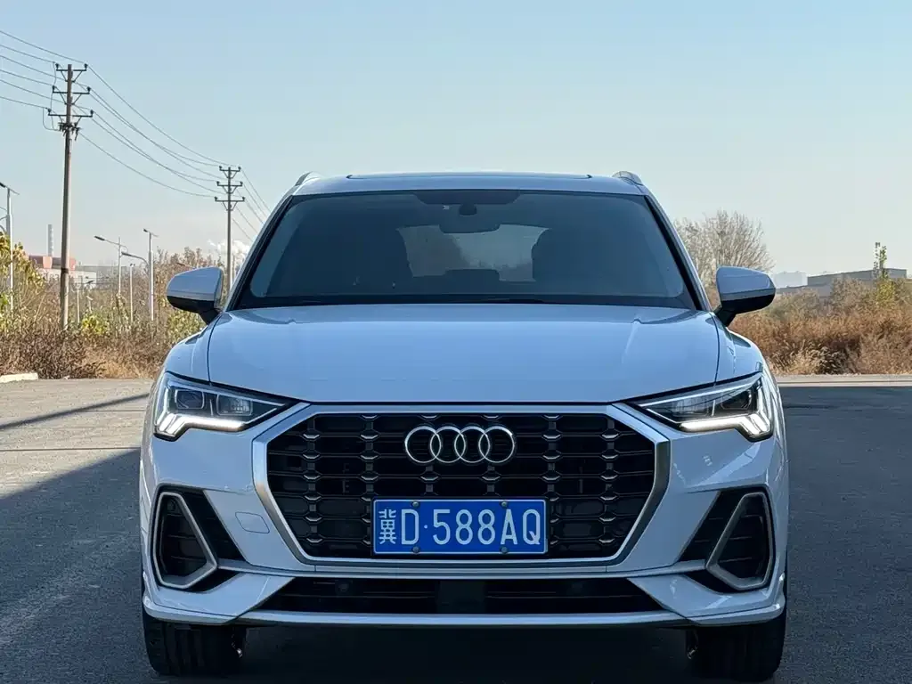 Audi Q3 — фото 2