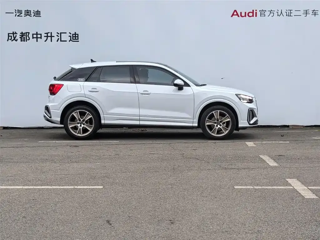 Audi Q2L 2022 из CN, фото 3