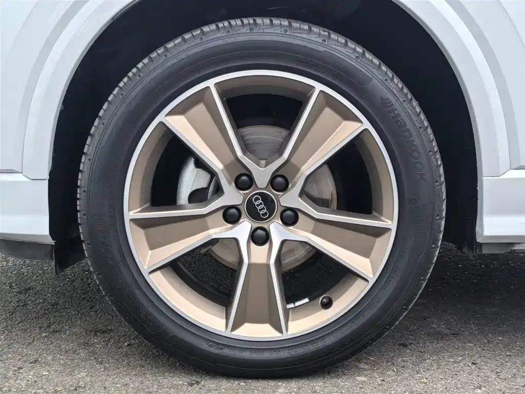 Audi Q2L 2022 из CN, фото 7