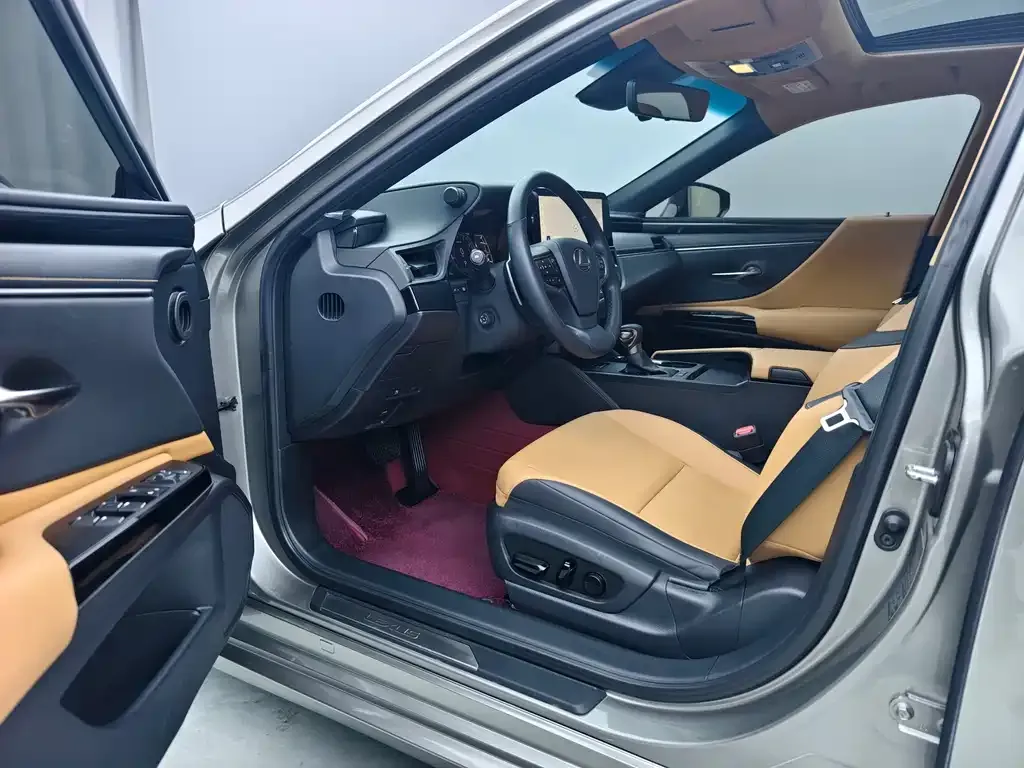 Lexus ES 2022 из CN, фото 8