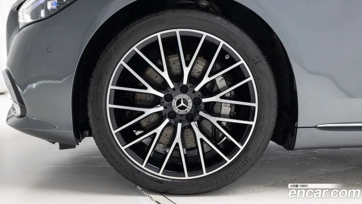 Mercedes-Benz S-Class 2025 из KR, фото 7