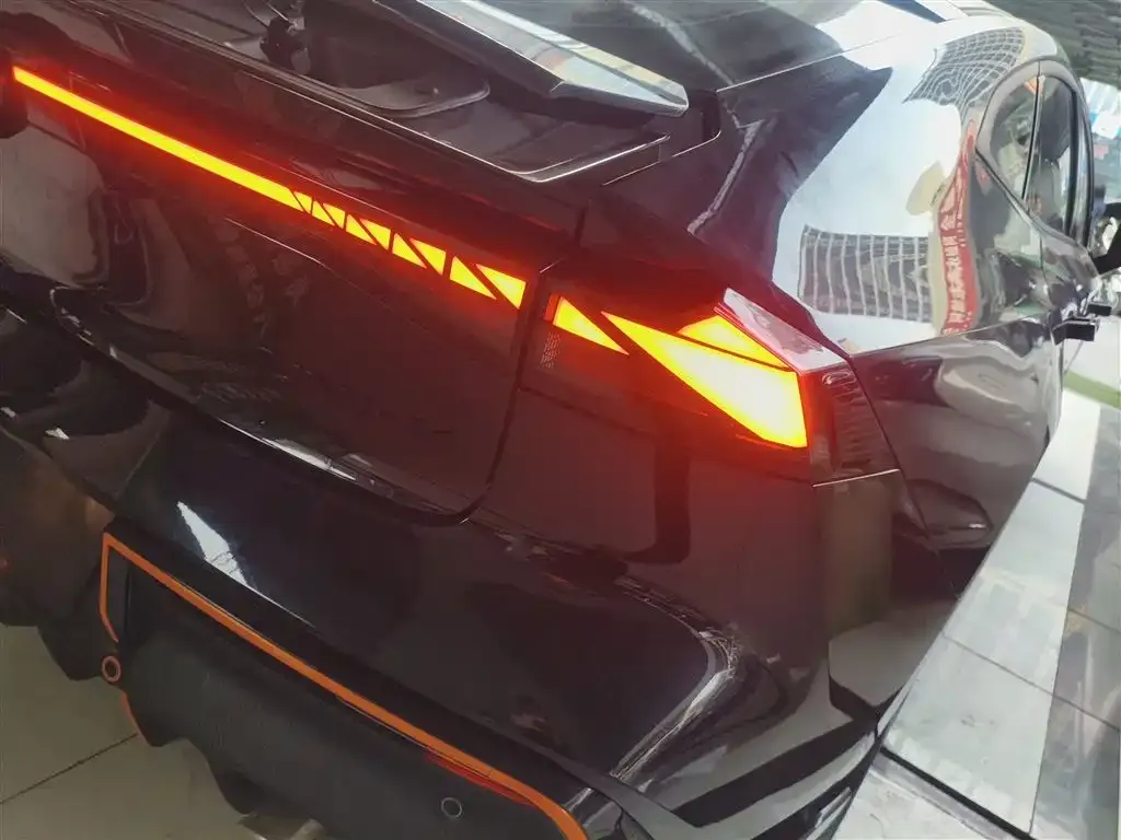 Changan UNI-V 2024 из CN, фото 2