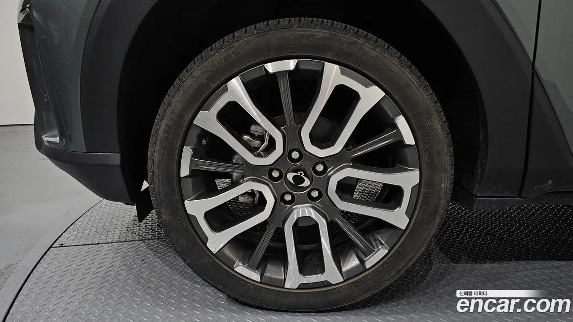 KG Mobility (Ssangyong) Torres — фото 6