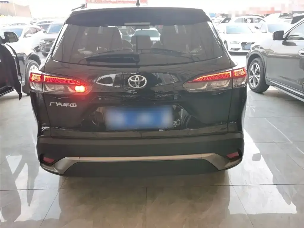 Toyota Frontlander 2023 из CN, фото 6