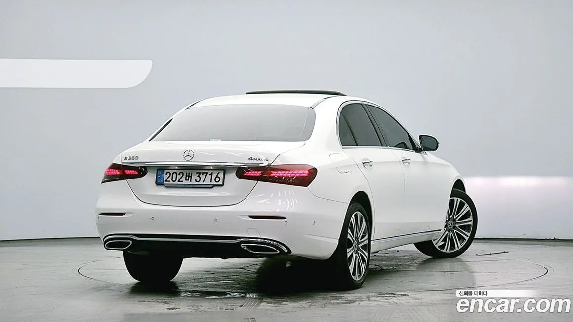 Mercedes-Benz E-Class 2023 из KR, фото 4