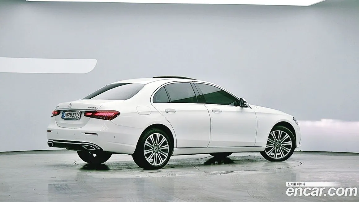 Mercedes-Benz E-Class 2023 из KR, фото 7