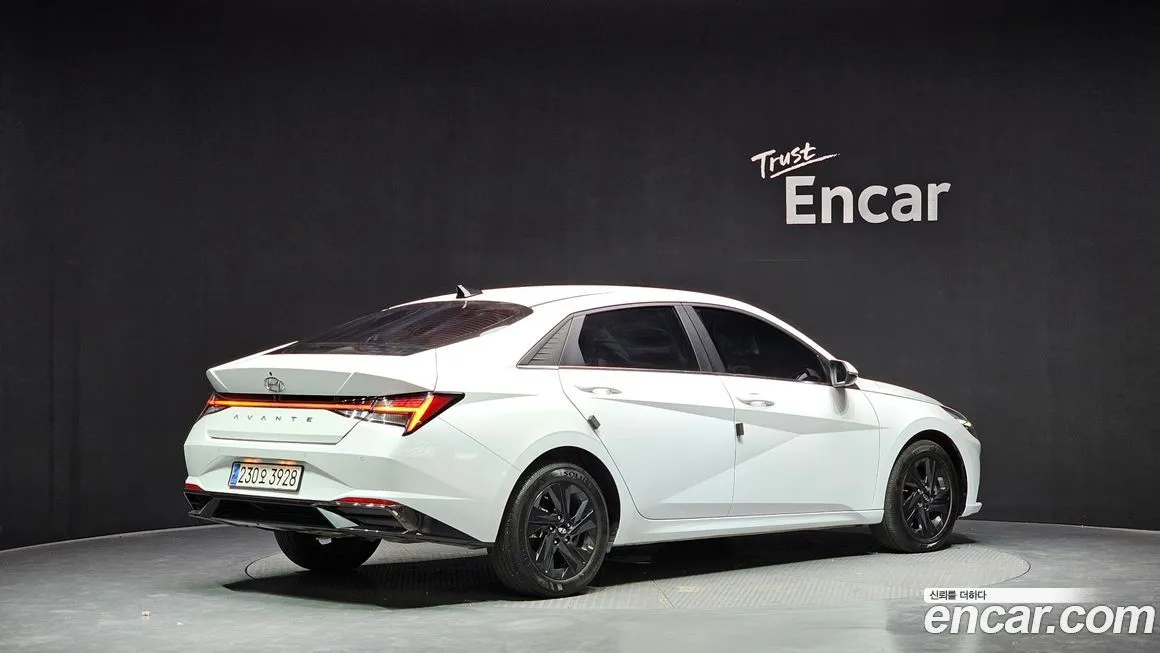 Hyundai AVANTE 2021 из KR, фото 4