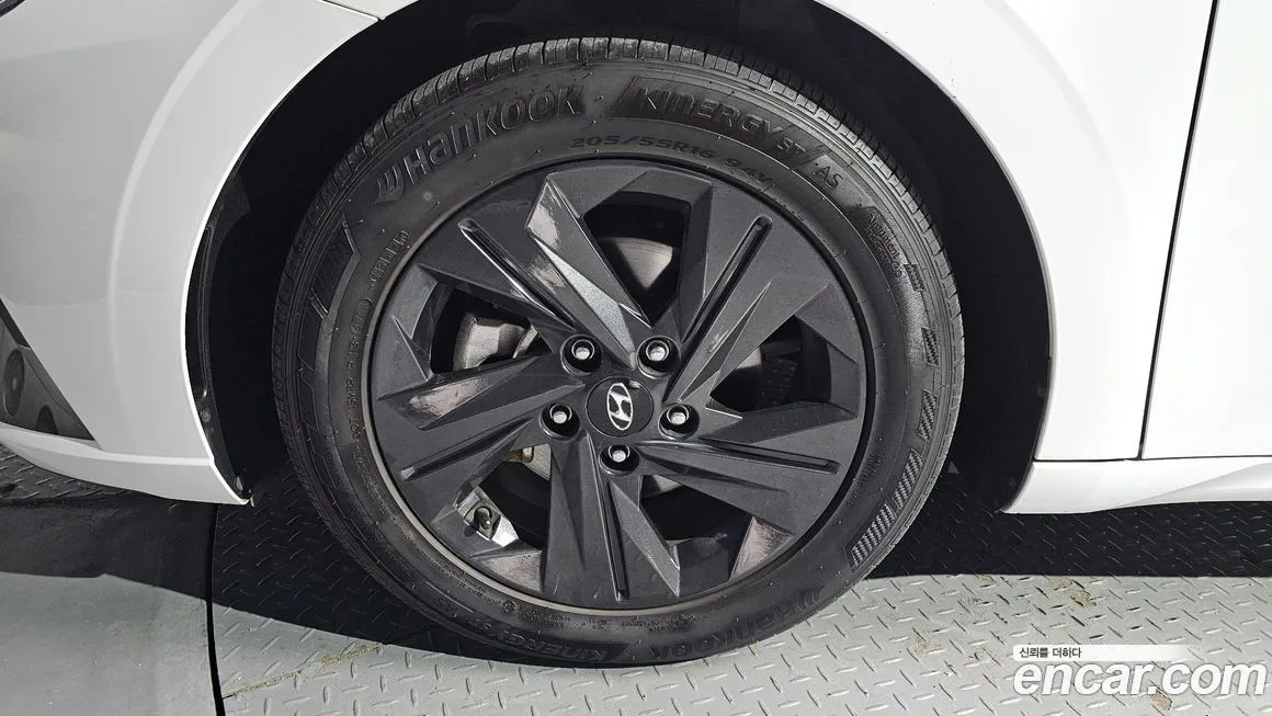 Hyundai AVANTE 2021 из KR, фото 8