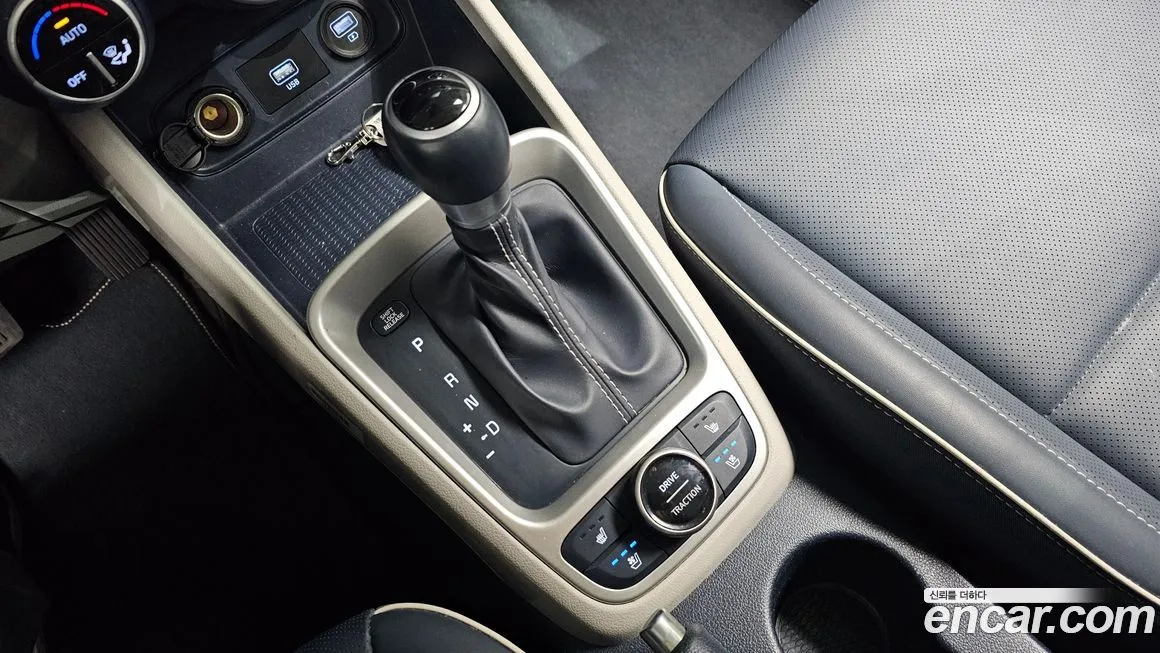 Hyundai Venue 2021 из KR, фото 10