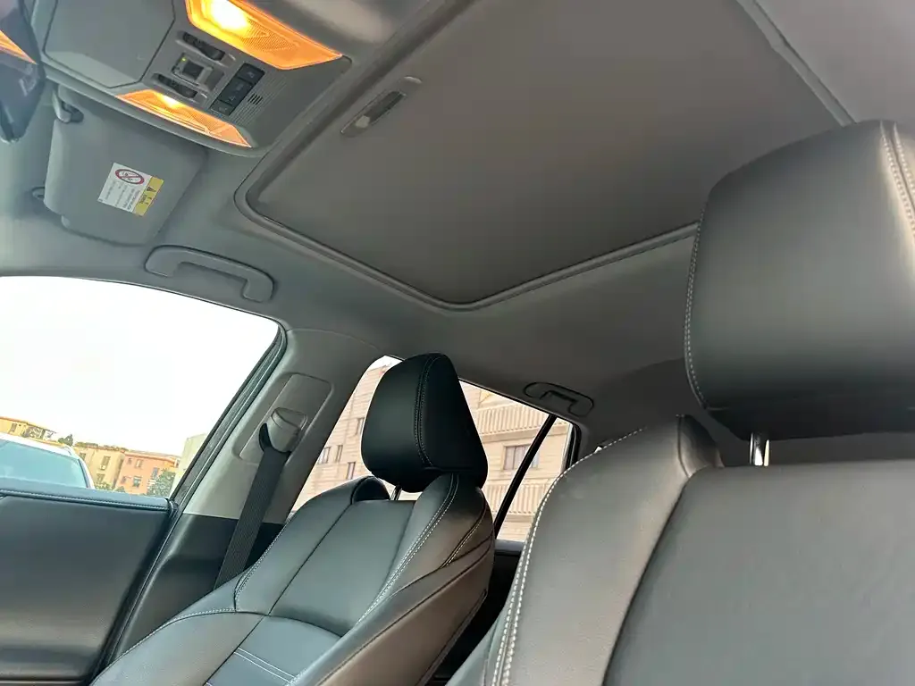 Toyota Wildlander 2021 из CN, фото 10