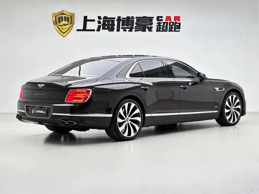 Bentley Flying Spur 2023 из CN, фото 3