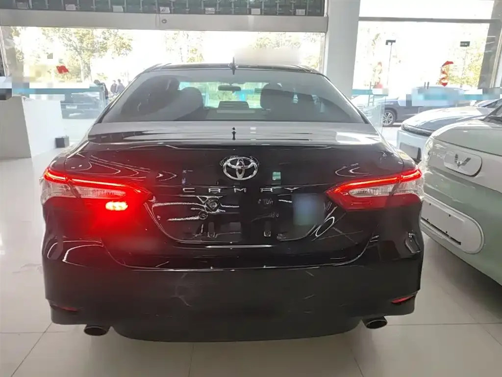 Toyota Camry 2024 из CN, фото 5