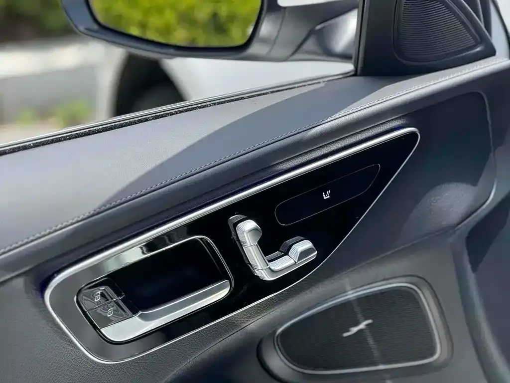 Mercedes-Benz C-Class 2023 из CN, фото 3