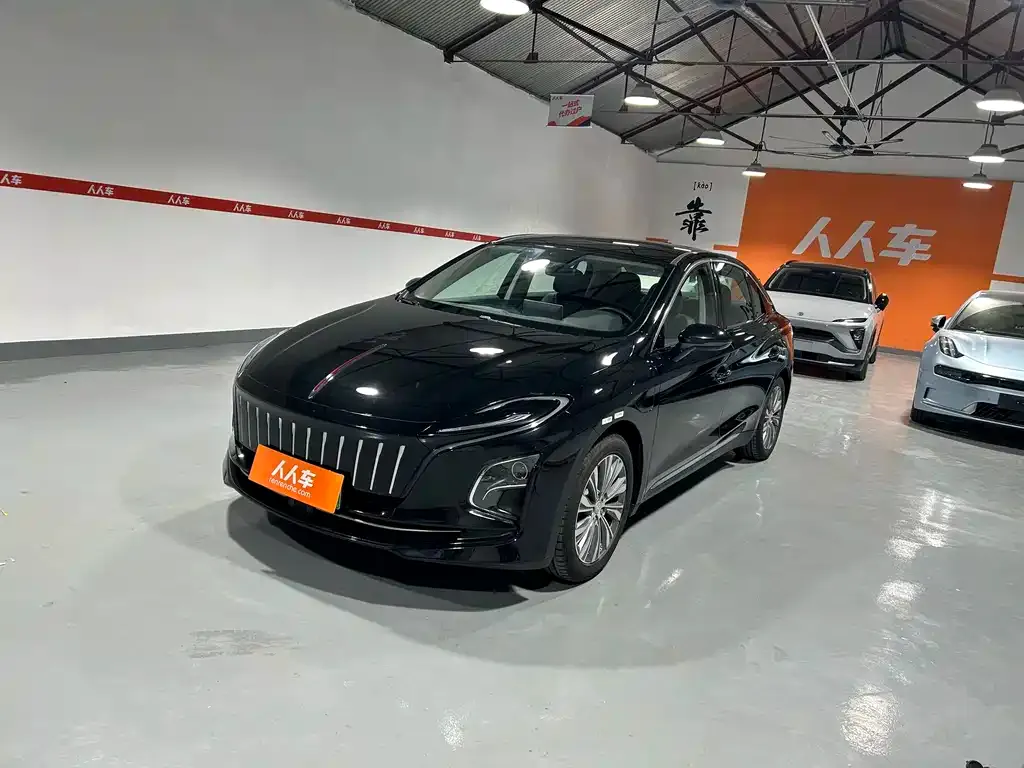 Hongqi E-QM5 — фото 3