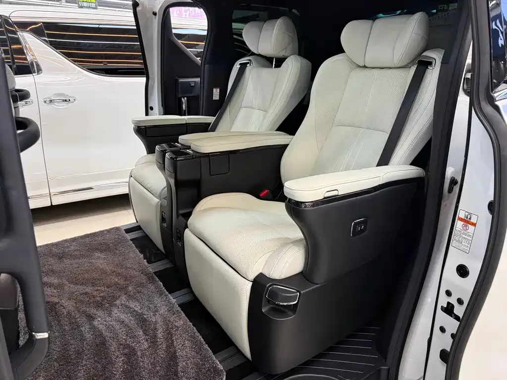 Lexus LM 2022 из CN, фото 7
