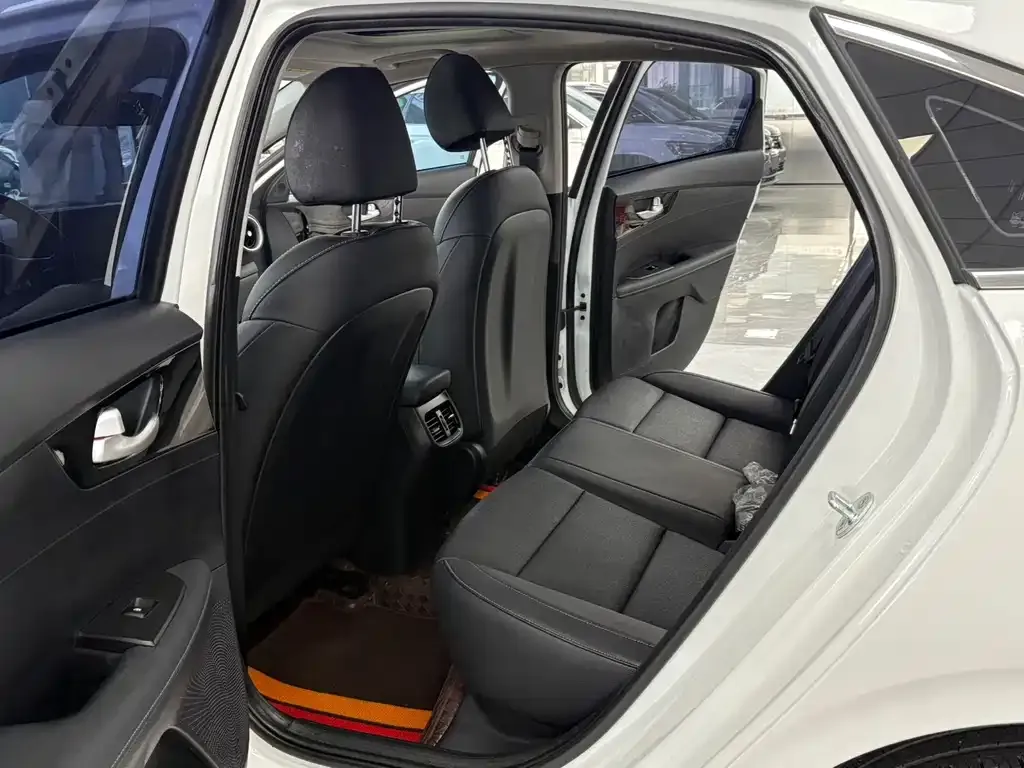 Kia K3 2021 из CN, фото 5