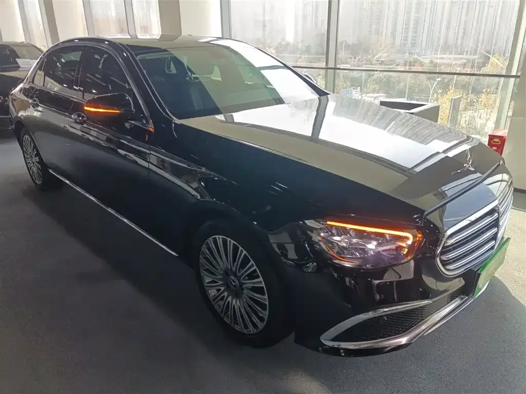 Mercedes-Benz E-Class 2023 из CN, фото 10