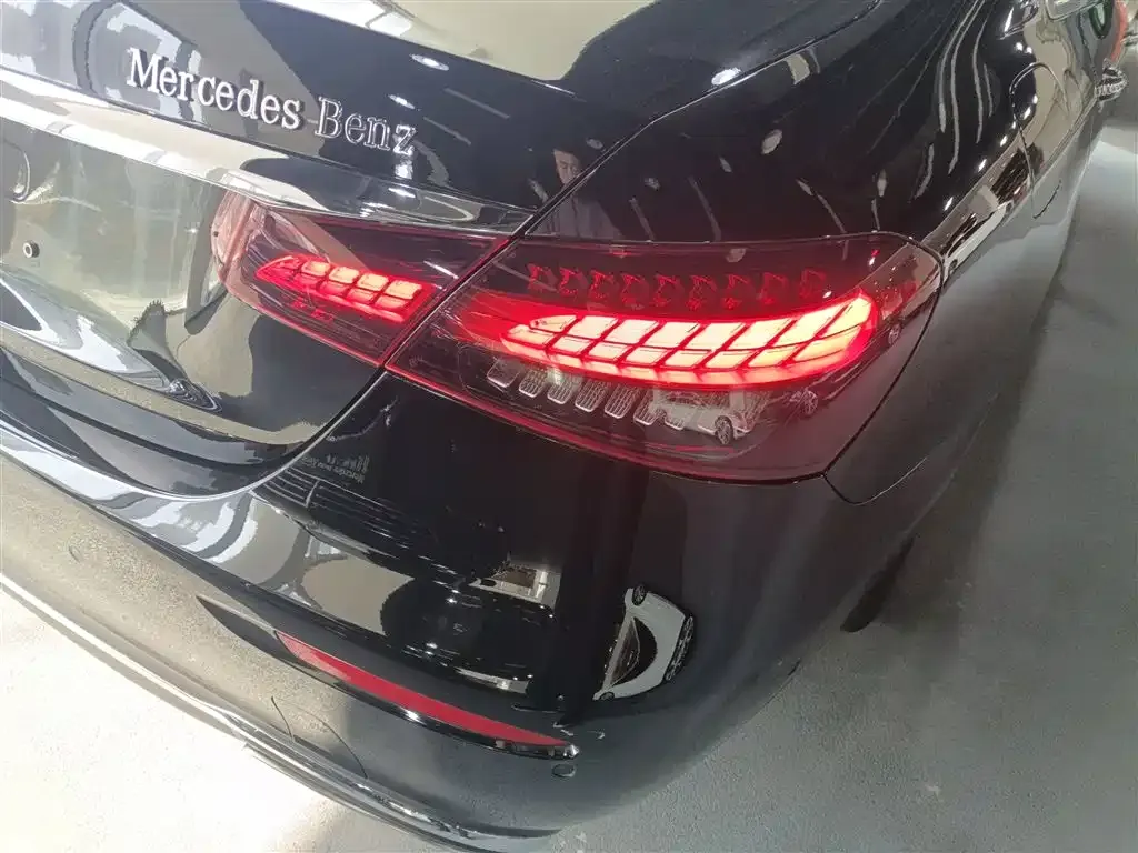 Mercedes-Benz E-Class 2023 из CN, фото 4