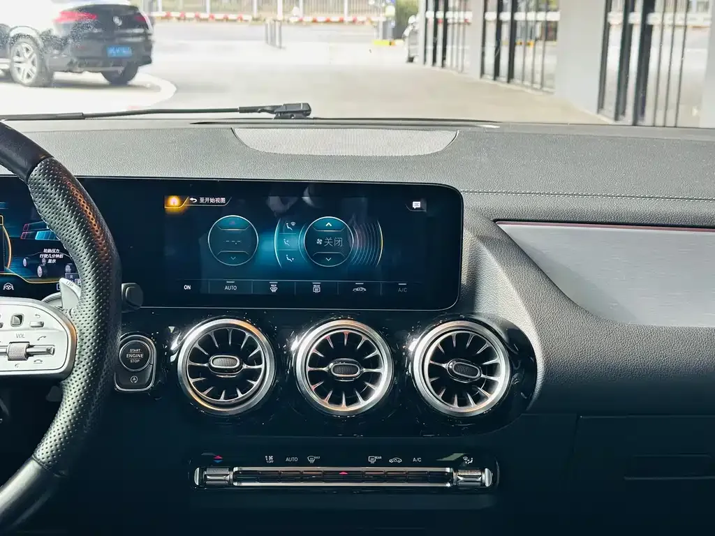 Mercedes-Benz GLA AMG 2022 из CN, фото 3