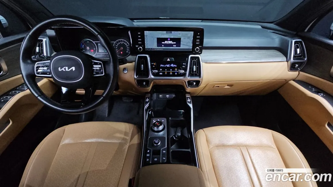 Kia Sorento — фото 7