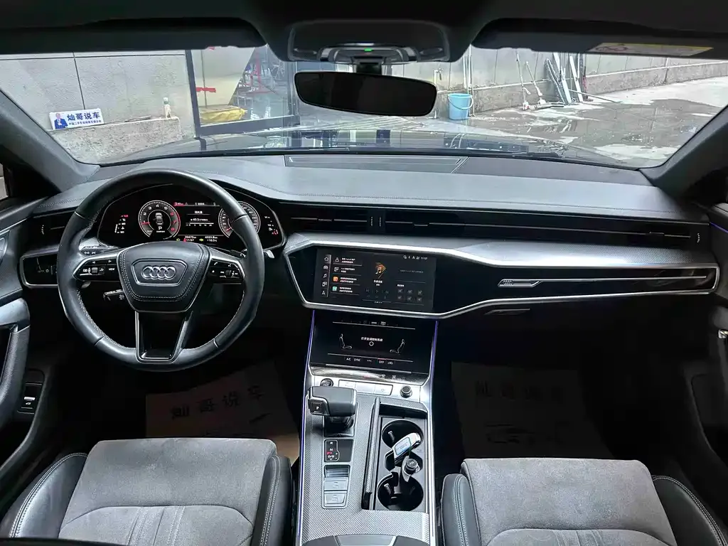Audi A6L 2024 из CN, фото 6