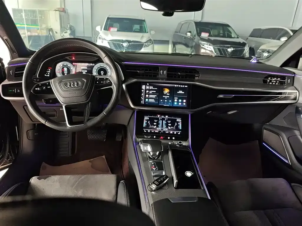 Audi A6L 2023 из CN, фото 5