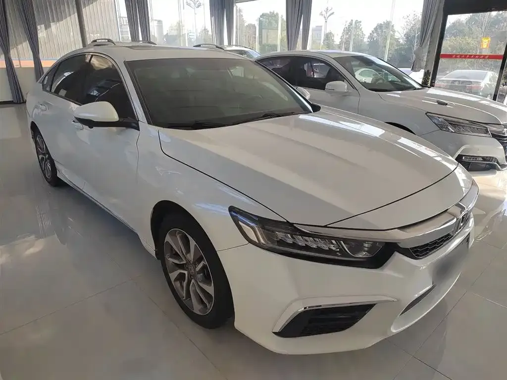 Honda Inspire — фото 10