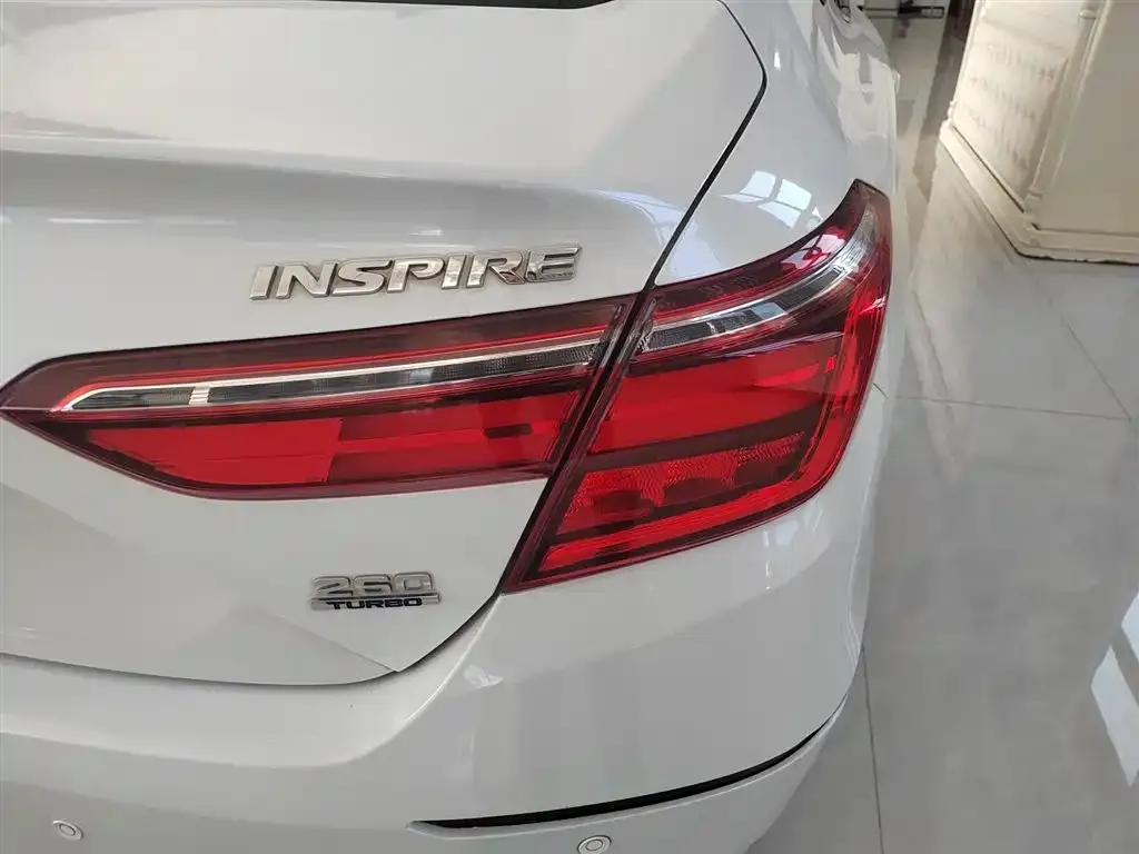 Honda Inspire — фото 2