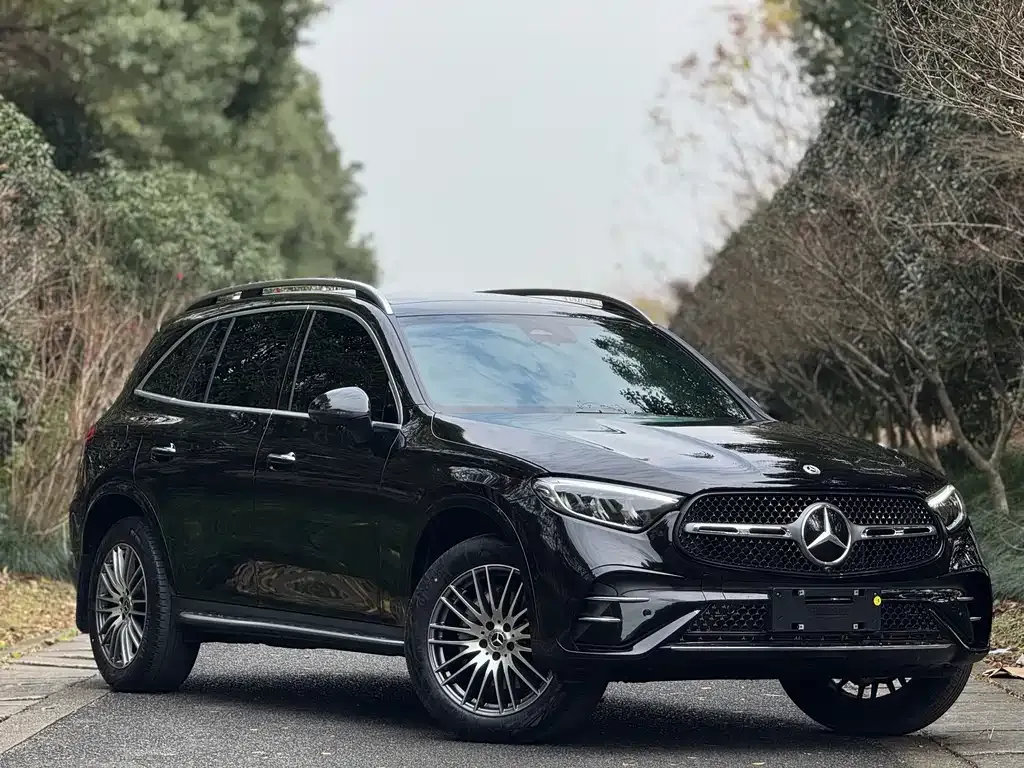 Mercedes-Benz GLC — фото 7