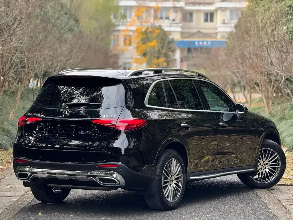 Mercedes-Benz GLC — фото 9