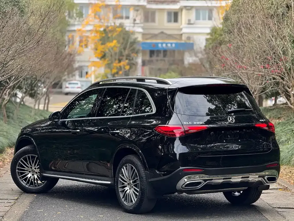 Mercedes-Benz GLC — фото 10