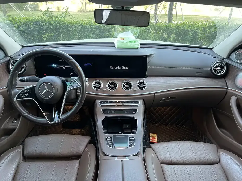 Mercedes-Benz E-Class 2022 из CN, фото 4