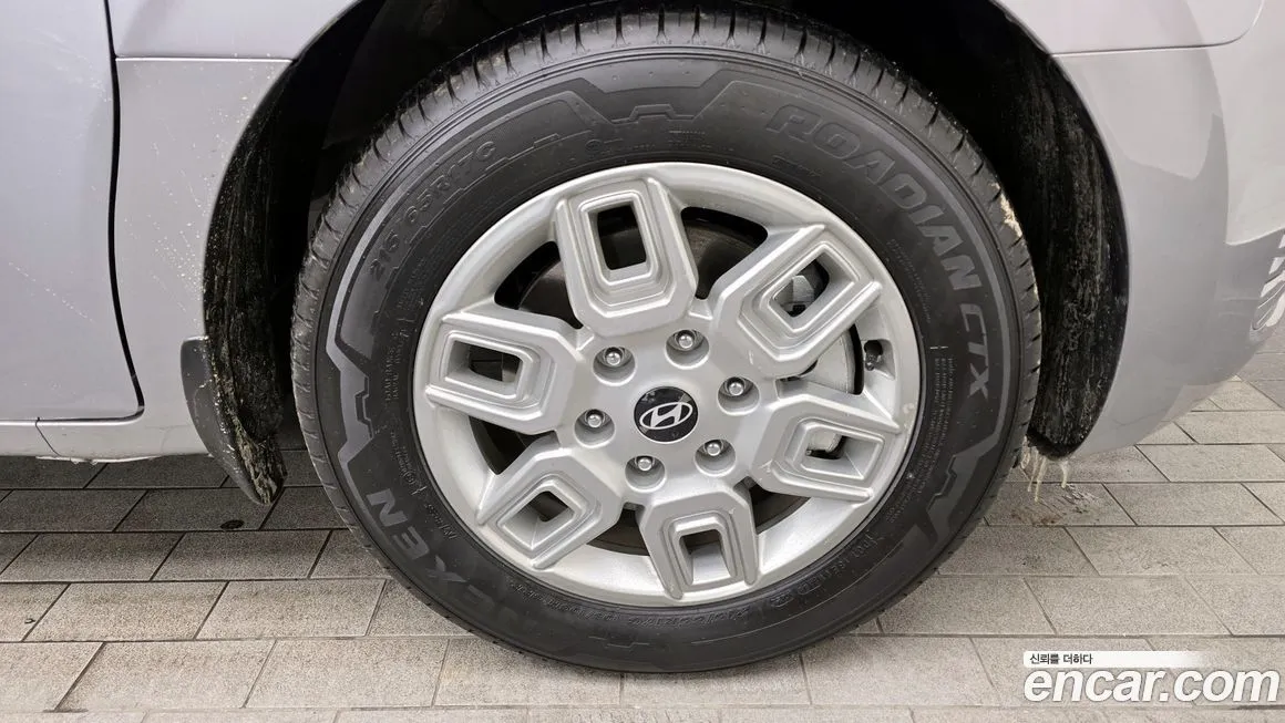 Hyundai Staria 2025 из KR, фото 9
