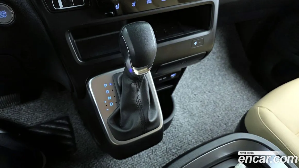 Hyundai Staria 2025 из KR, фото 6