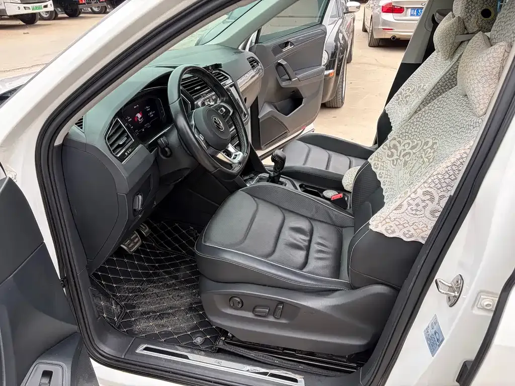 Volkswagen Tiguan L 2021 из CN, фото 6