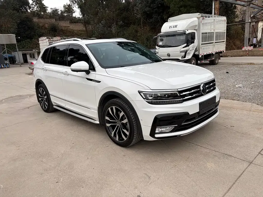 Volkswagen Tiguan L 2021 из CN, фото 5