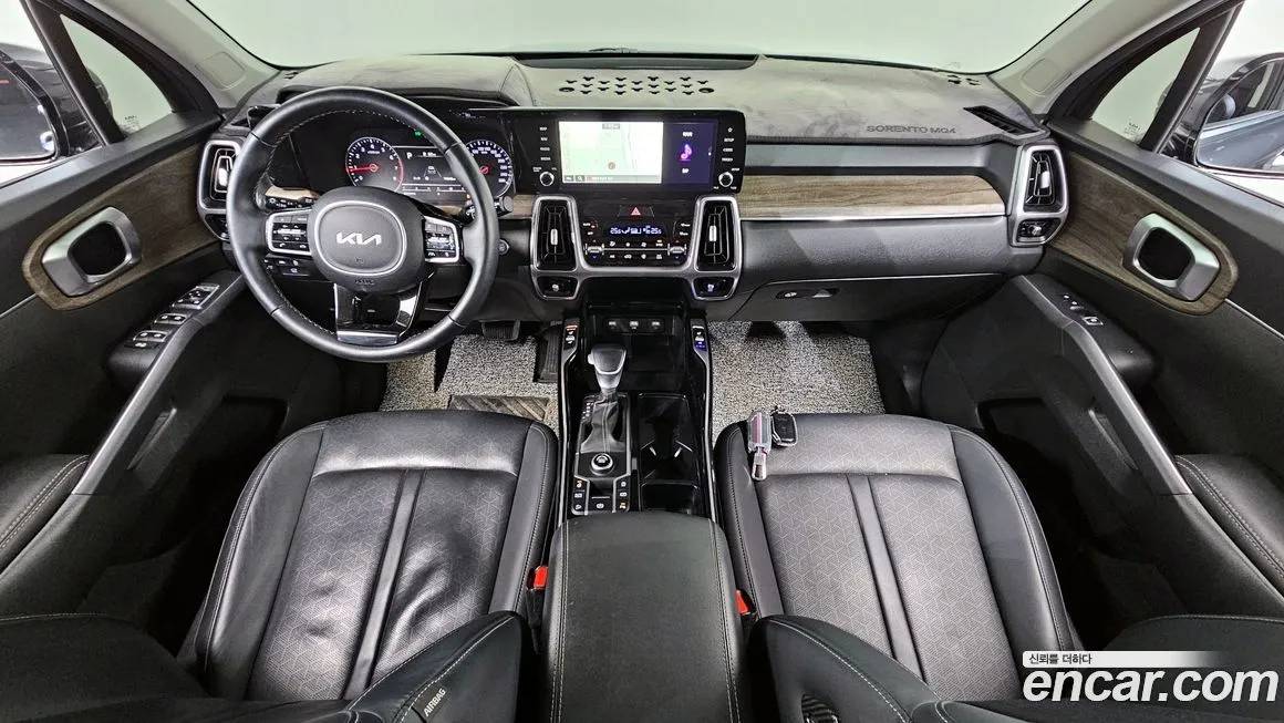 Kia Sorento — фото 6