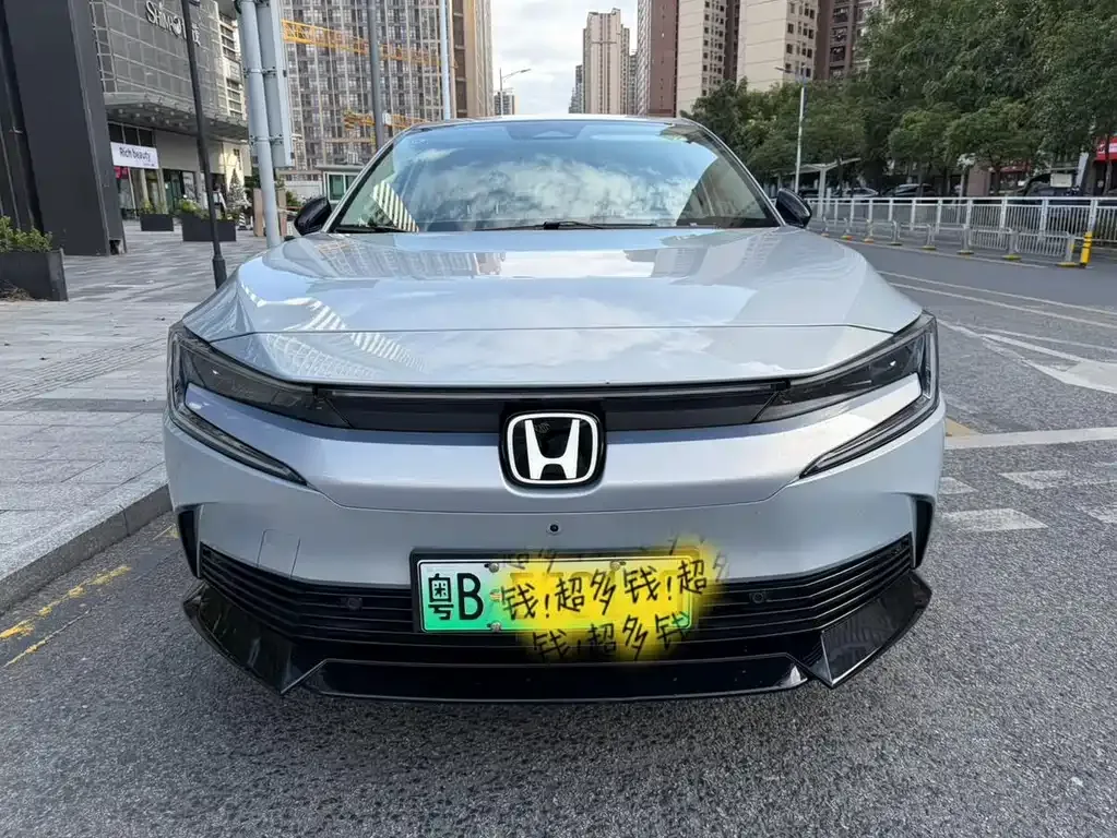 Honda e:NP2 2024 из CN, фото 7