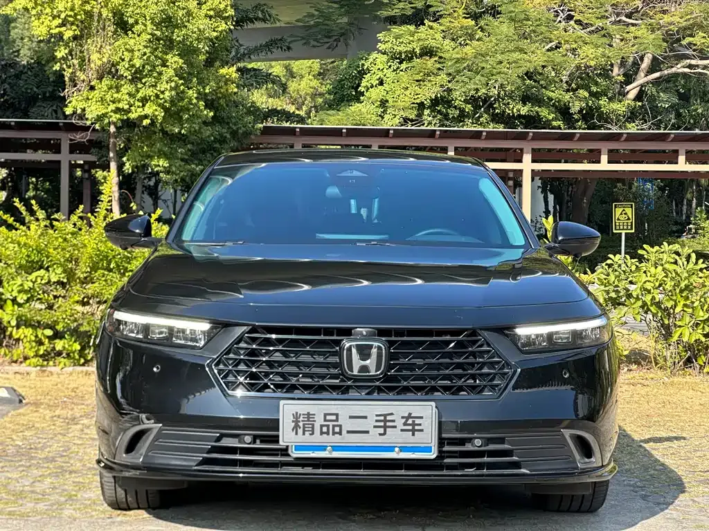 Honda Accord — фото 6
