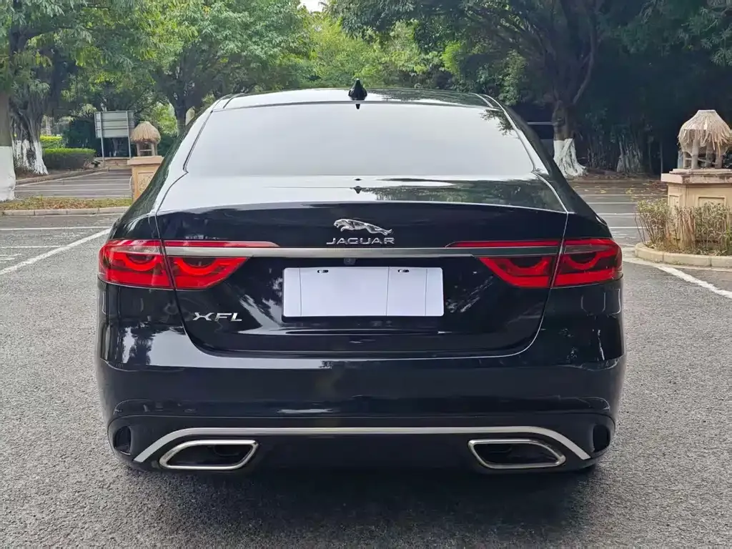 Jaguar XFL 2023 из CN, фото 8